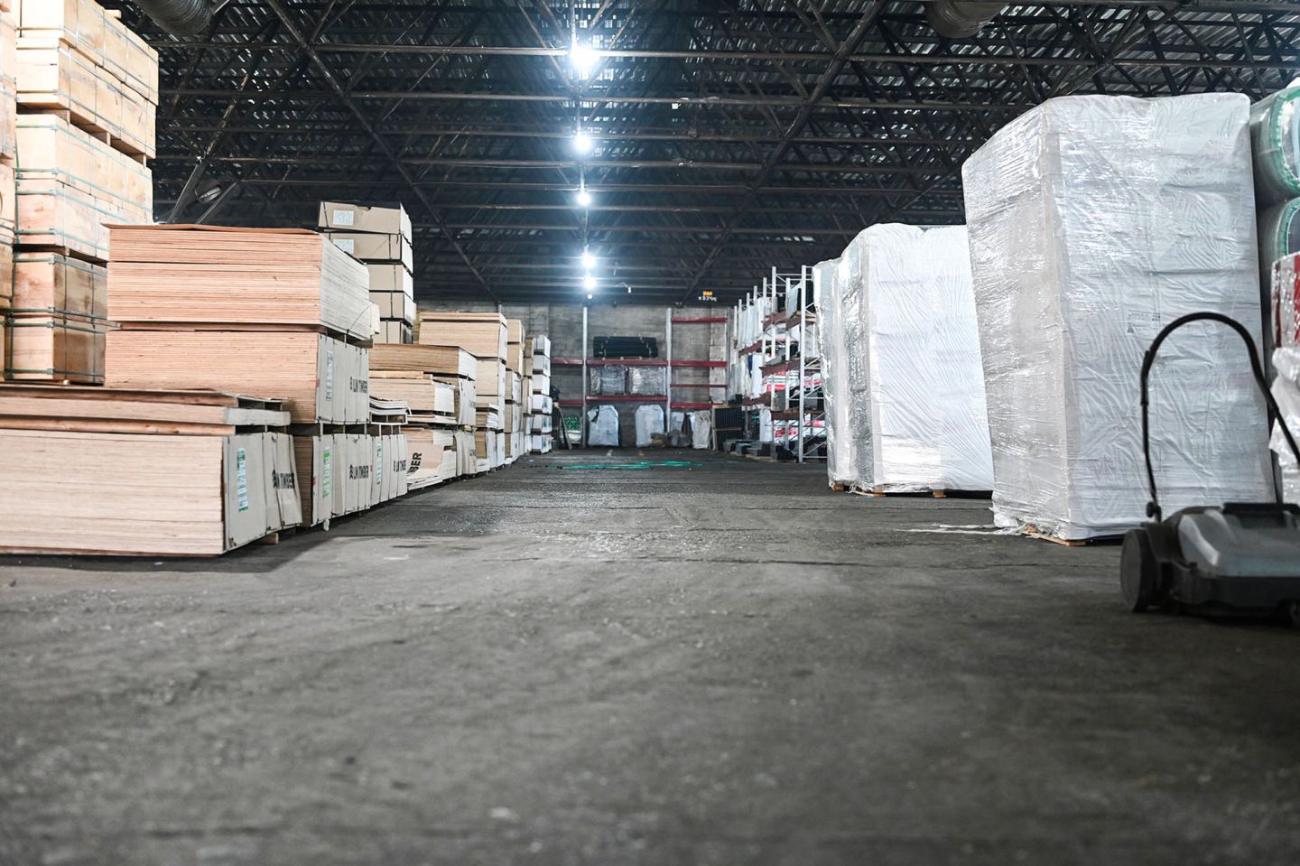 Фанера ФК 18мм 1525х1525мм сорт 4/4 нешлифованная березовая Shop