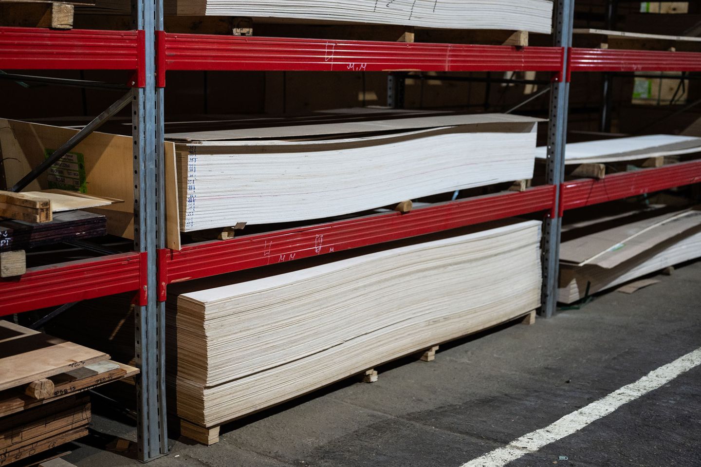 Фанера ФСФ 6мм 2440х1220 мм сорт 2/2 шлифованная Ш2 березовая влагостойкая