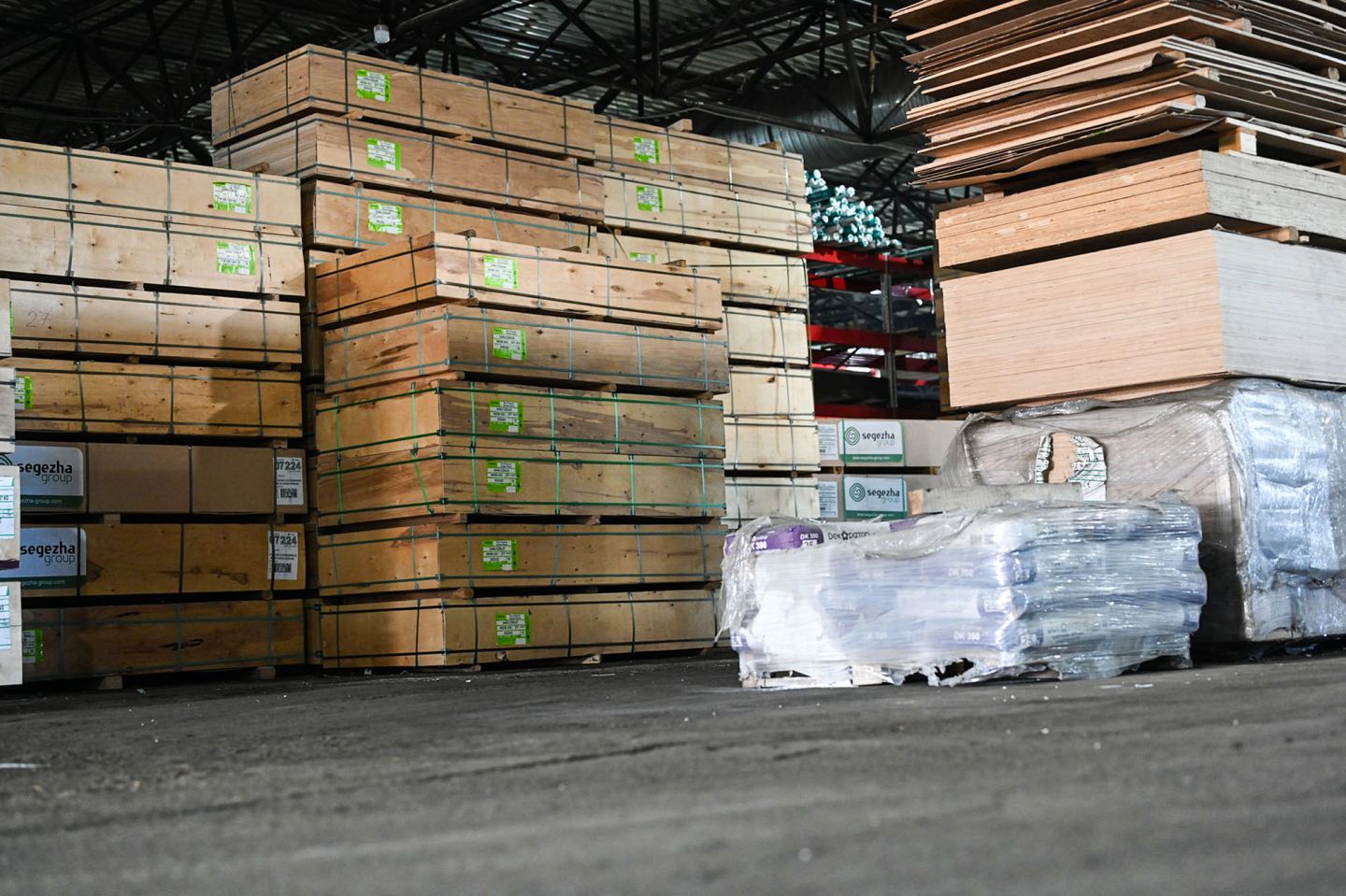 Фанера ФК 20мм 1525х1525мм сорт 2/2 шлифованная березовая СВЕЗА