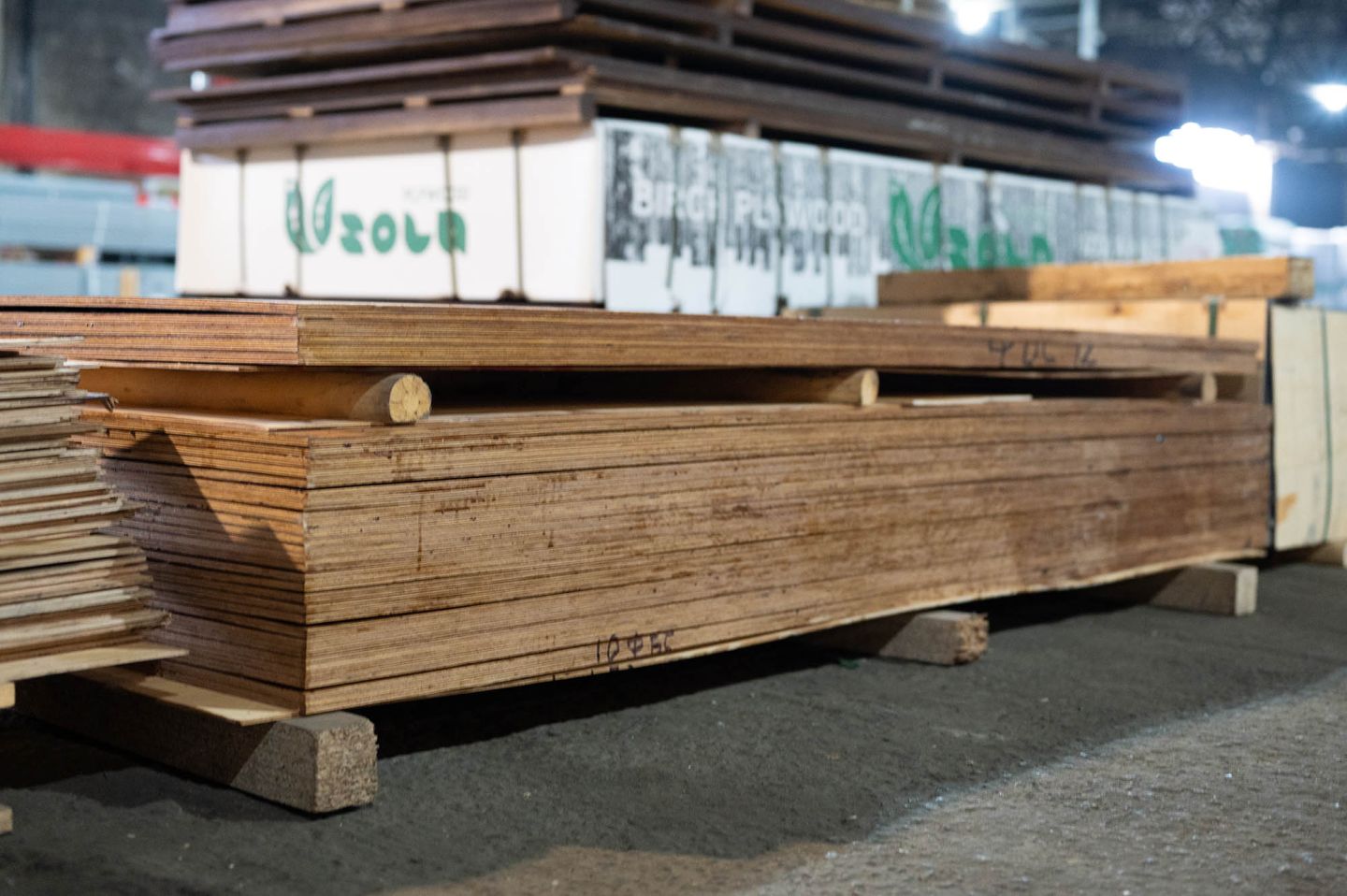 Фанера бакелизированная 10мм 2440х1220 мм сорт ФБС березовая влагостойкая