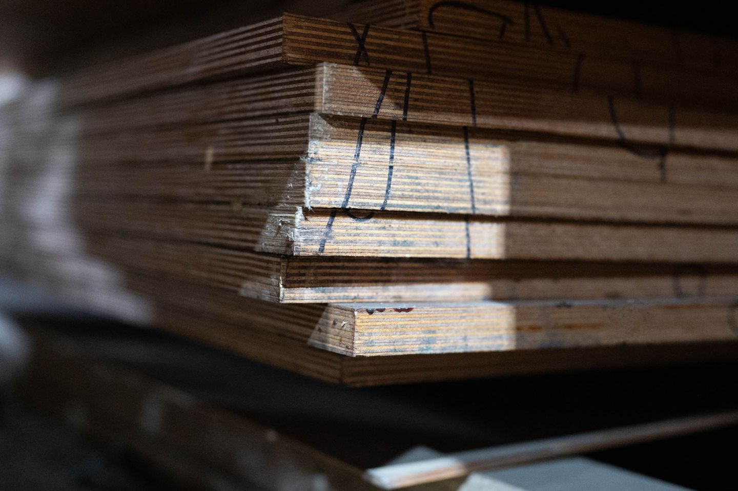 Фанера бакелизированная 21мм 2440х1220 мм сорт ФБВ березовая влагостойкая