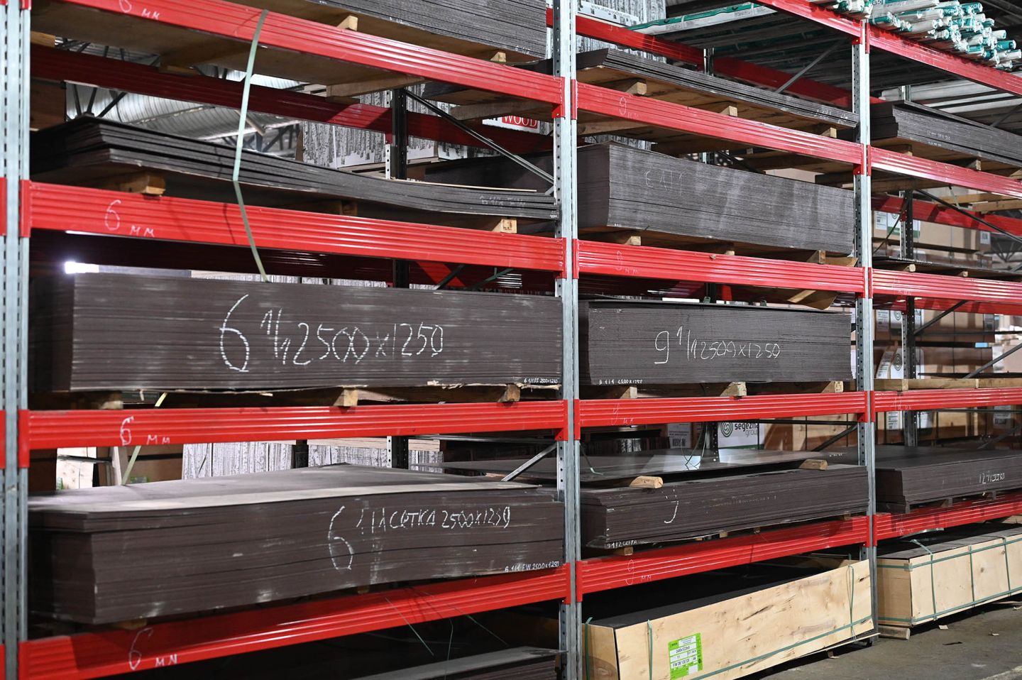 Фанера ФОФ ламинированная 18мм 3000х1500 мм сорт 1/2 березовая