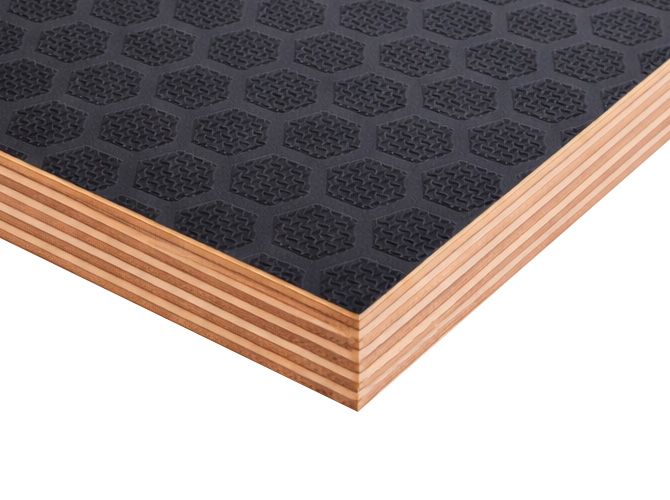 Фанера ФОФ ламинированная 18мм 2500х1250 мм сорт 1/1 березовая 120/120 HEXA